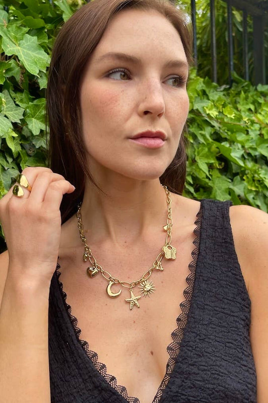 Halsband Charms