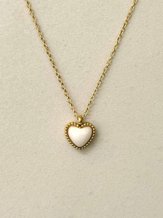 Halsband med hjärta i vintagestil: Vit