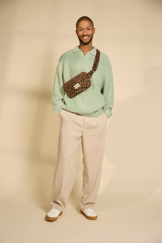 Harry midjeväska Leopard Sand